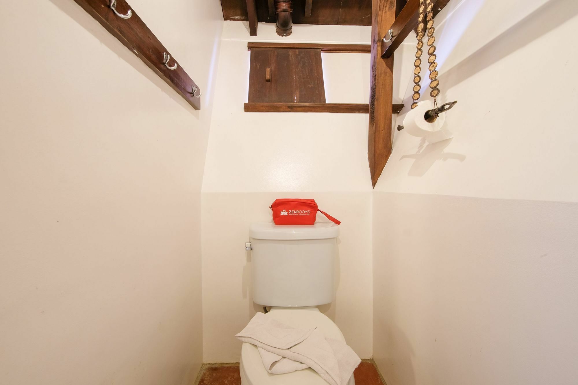 Zen Rooms Pito Huts Station 3 Manoc-Manoc Bagian luar foto
