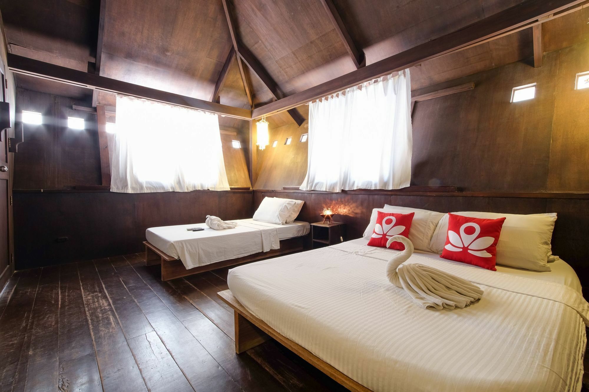 Zen Rooms Pito Huts Station 3 Manoc-Manoc Bagian luar foto